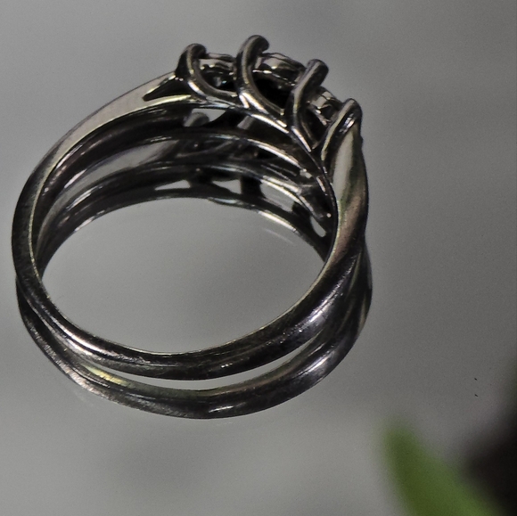 DIAMOND 3 stones ,Sterling Silver Ring - Picture 10 of 12